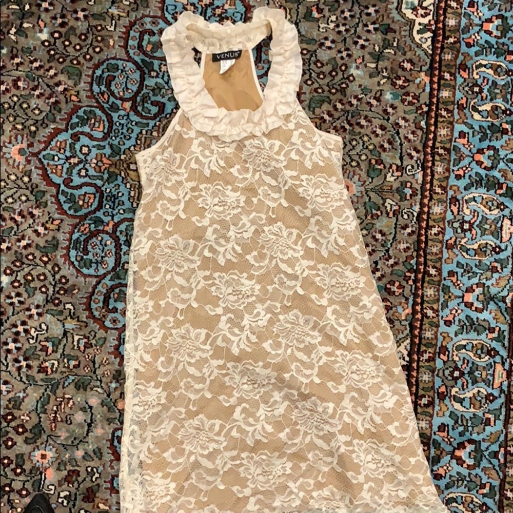 Venus Lacey dress size 2